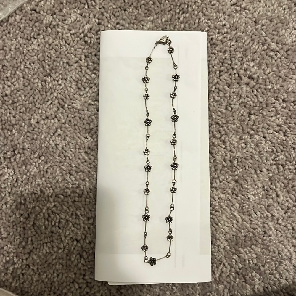 Flower necklace
